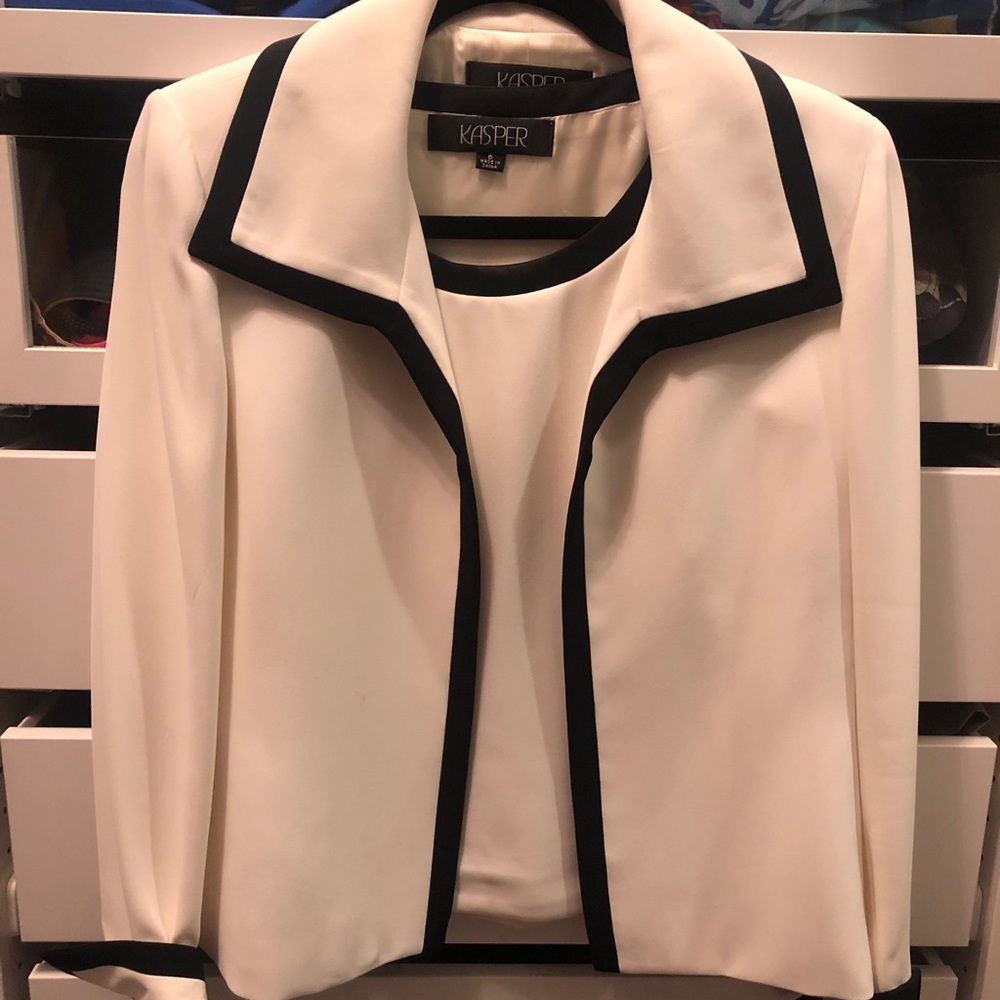 Kasper‎ blazer and shell